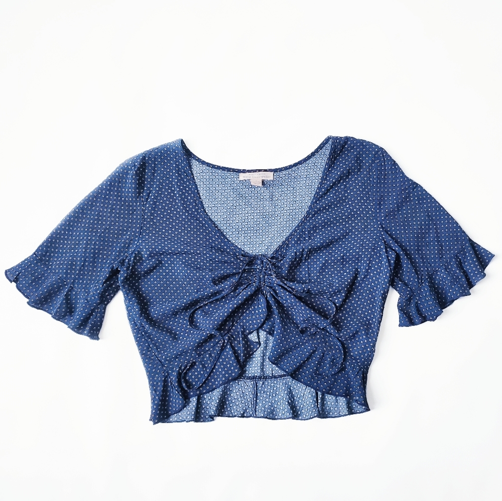 FREE SPIRIT V-NECK TOP